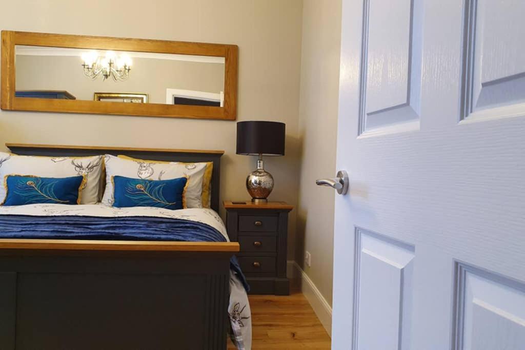Smart & Stylish Holiday Apartment In The City Centre Inverness Exteriör bild